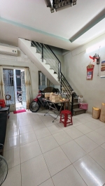 Nhà đường phạm văn bạch, gần mặt tiền, hẻm ngay nhà 3m, gần 30m2, 2 tầng 2pn,