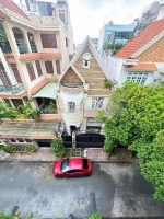 Nhà  hẻm ôtô đường nhất chi mai phường 13 quận tân bình.