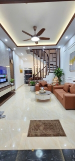 Nhà mới tinh bùi xương trạch - ngõ rộng- sát ô tô- 35m2