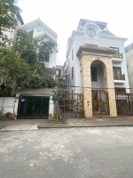 Nhà phố việt hưng 30 tỷ 100m vỉa hè rộng,kinh doanh đỉnh,long biên hà nội