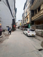 Nhà tây tựu bán đất tặng nhà – 63m2 – 3 tầng – cách đh công nghiệp 200m  – ô tô