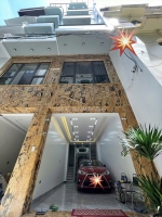 Nhà vip 6 tầng thang máy gara ô tô tại ngõ 560 nguyễn văn cừ, long biên