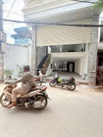 Phố trạm,long biên 23 tỷ 75m ngõ ô tô,thang máy,gara,kinh doanh,cho thuê