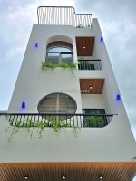 Quá ngon!!! bán toà căn hộ 4 tầng full phòng gần biển mỹ khê