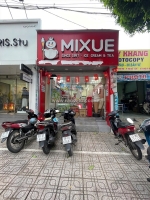 Quận thủ đức ! mb đẹp lắm ! cho thuê mb giá rẻ : 15 tr ! mt đường lớn khu