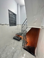 Sát mặt tiền xe hơi 20 m 
3 tấm hơn 1 tỷ