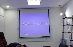 Thợ lắp máy chiếu hà nội dịch vụ chuyên nghiệp