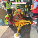 Thuê hít kính điện giá rẻ – giải pháp tối ưu cho công trình ngắn hạn