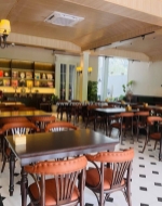 Villa, nhà hàng, caffe phố ngọc thụy 550m2, mt 15m, dòng tiền 300 triệu/tháng -