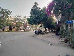 🚗 bán nhà đẹp dân xây – ô tô tránh – kinh doanh – sát phố ngô gia tự 🚗
📍