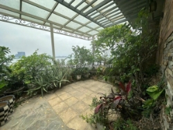 🏠 bán nhà mặt hồ tây – phố trích sài – 5 tầng thang máy – giá 64 tỷ (thương