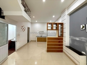 # kiệt ô tô đậu cửa gần mt thái thị bôi, 60m2, 3 tầng kiên cố, 4.x tỷ