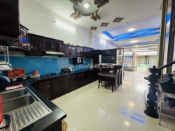 ► mặt tiền bàu trảng sát điện biên phủ, 80m2, 3 tầng hiện đại, xịn sò, 5.x tỷ