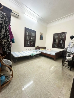 Bán biệt thự cổ - giá đất tại trung tâm cầu giấy gía cực rẻ đt 08891276