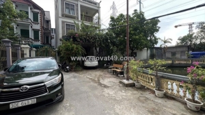 Bán biệt thự sân vườn_tây hồ ciputra_208 m 8 mt oto vào nhà.6 tầng thang máy