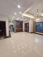 Bán biệt thự vườn đào, tây hồ - 252m² x 6t thang máy - mt 14m - vị trí đẹp -