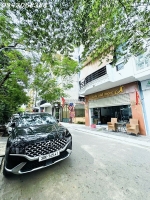 Bán bt vũ miện yên phụ, tây hồ, biệt thự sân vườn,165m mt 11m oto kinh doanh an