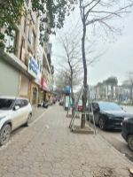 Bán đát m ặt phố võ chí công -tây hồ 162 m,15 mt ,vỉa hè 8 m .sổ đỏ chính chủ