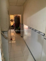 Bán đất tang nhà cấp 4 - 2pn, sân rộng giá tốt chỉ 3,3 tỷ.