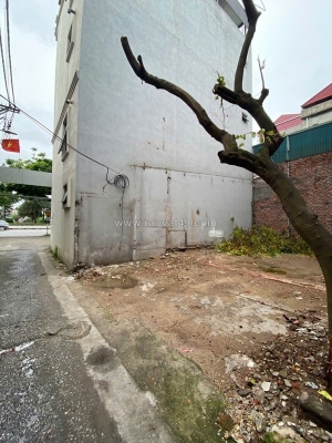 Bán lô đất đẹp hiếm– lý sơn – long biên – chỉ 9.8 tỷ