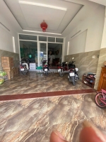 Bán nhà 3 tầng dĩ an,đường nhựa 10m thông,gần kdl thủy châu