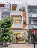 Bán nhà 3 tầng mặt tiền đường 12m sát đường man thiện tp thủ đức giá thương