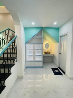 Bán nhà 3 tầng phố kinh doanh hàn mặc tử