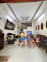 Bán nhà cạnh khu văn phòng chính phủ - nhà mặt tiền 4 tầng - dt 1m2 - 5pn -