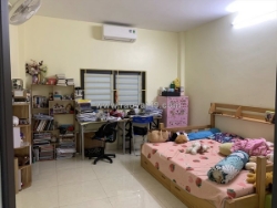 Bán nhà hàng chiếu, 63m2, 2 tầng, mặt tiền 3.4m, 15.6 tỷ, vị trí trung tâm, hợp