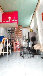 Bán nhà hẻm bà hom, q.6, 21m2, 2pn, sh, 2.6 tỷ -