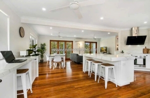 Bán nhà hoàng như tiếp 50m 5 tầng 2 mặt ngõ kinh doanh hơn 12 tỷ