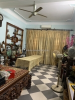 Bán nhà mặt đường trần thủ độ gần ngã 4 trần thủ độ giao lý bôn