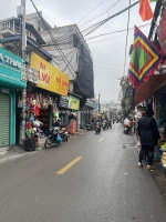 Bán nhà mặt phố cổ nhuế-kinh doanh  - sầm uất ngày đêm- ô chờ thang máy 60m 5t