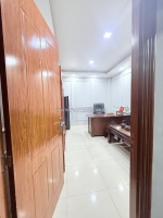 Bán nhà mặt tiền 60m2 5 tầng ngang gần 4m 7pn chdv trường chinh  10.9 tỷ.