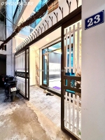 Bán nhà ngõ chiến thắng, ô chợ dừa, đống đa 8,4t nhà dân xây, mặt tiền rộng,