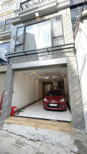 Bán nhà nguyễn văn linh 45m² × 6t × mt 4.1m – 10.8 tỷ – long biên – ô tô – kinh