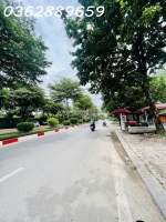 Bán nhà nguyễn xuân khoát_ ngoại giao đoàn 150 m, 9 tầng,thang máy.dòng tiền