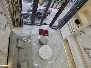 Bán nhà quận 7_trần xuân soạn_21m2, 2pn, 3 tầng, sân thượng chill chill, shr,