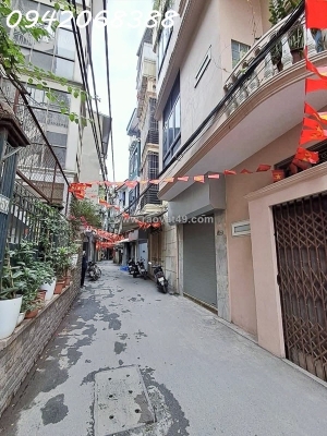 Bán nhà, thịnh quang, đống đa, 55m/32m nhà mới full nội thất kinh doanh ngõ 3