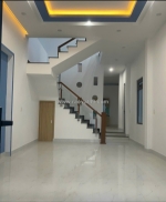 Bán nhà vĩnh ngọc nha trang dt:87m2 ngang 5,3m
giá chỉ 2,7tỉ bớt lộc cho khách