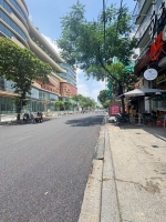 Bán tòa nhà mặt phố nguyễn thái học – 9 tầng – trung tâm ba đình – kinh doanh