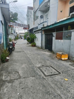 Cần bán gấp dãy trọ 11p – thu nhập ổn định p.hđht– q.12 
giá 12,5 tỷ tl.