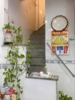 Căn góc 2 tầng mt đường ụ cây p10q8. giá 3,45 tỷ tl