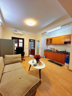 Chính chủ bán căn ccmn phú thượng 45 m .oto đậu cửa.giá:1.33 tỷ