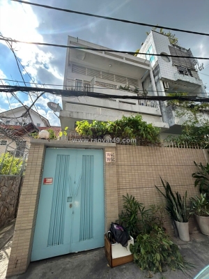 Chính chủ bán hxh thạch thị thanh, p. tân định, q. 1. dt: (5.4 x 19.2m), chỉ 25