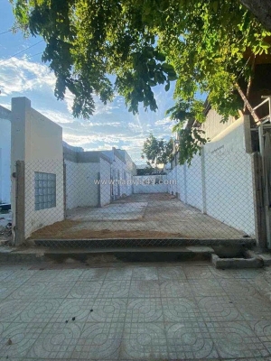 Chính chủ cần cho thuê đất gần bến xe cam ranh giá rẻ