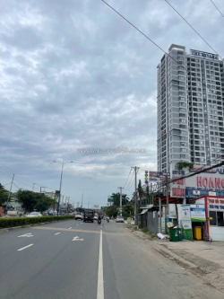 Chính chủ gửi bán nhà 343m2 chỉ 5,4 tỷ đường xe hơi