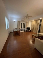 Cho thuê căn hộ chung cư 2n1k tại quảng an, tây hồ, hà nội