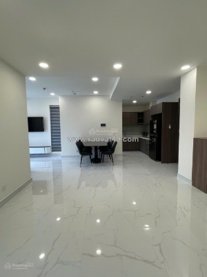 Cho thuê diamond centery 96m2 2pn 1 kho full nội thất cao cấp.