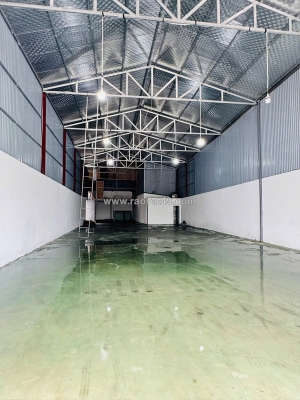 Cho thuê kho xưởng tại yên viên, gia lâm , hà nội. diện tích 300m, khung thép